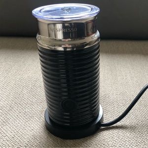 Nespresso Milk Frother. Original, Vertuo. Black. Never Used.